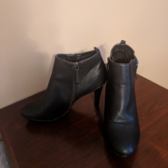 Black Platform Booties - Picture 1 of 3